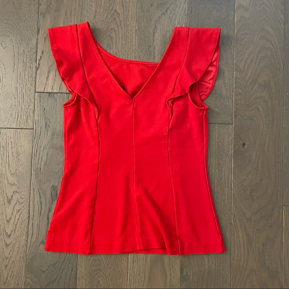 Red Express Sleevless Ruffle Top Size S/P - Picture 2 of 3